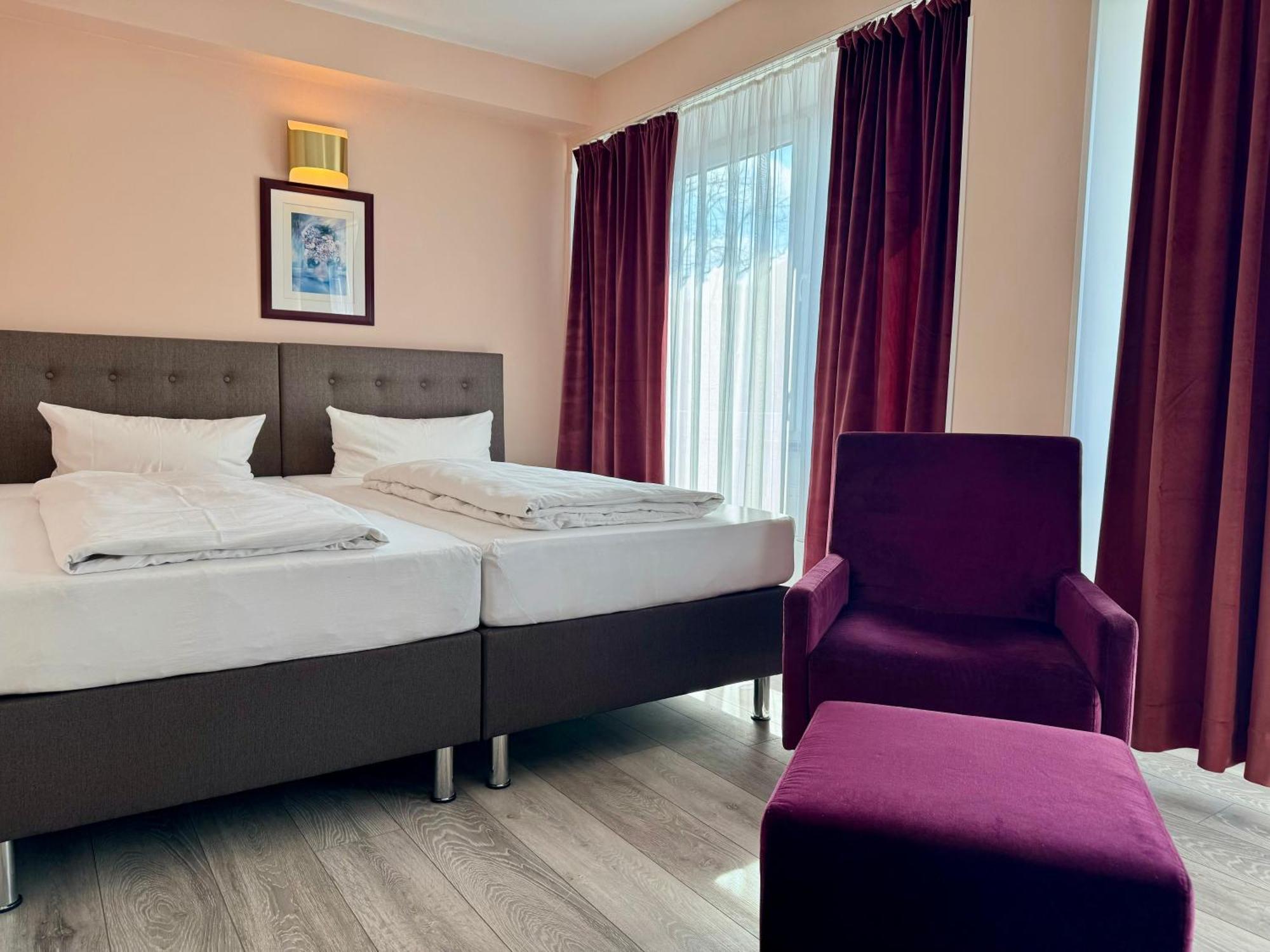 Hotel Nevada Hamburg-Harburg Exteriör bild